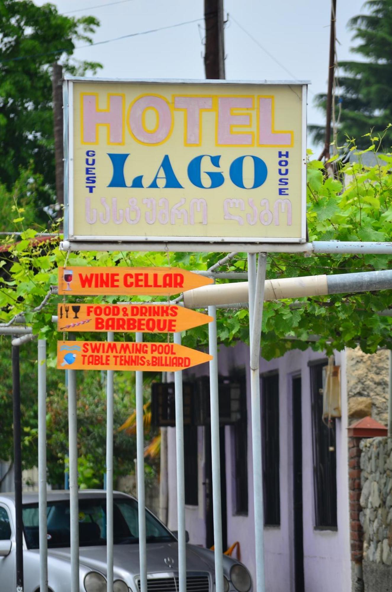 Family Hotel Lago & Wine Cellar Lagodechi Exteriör bild